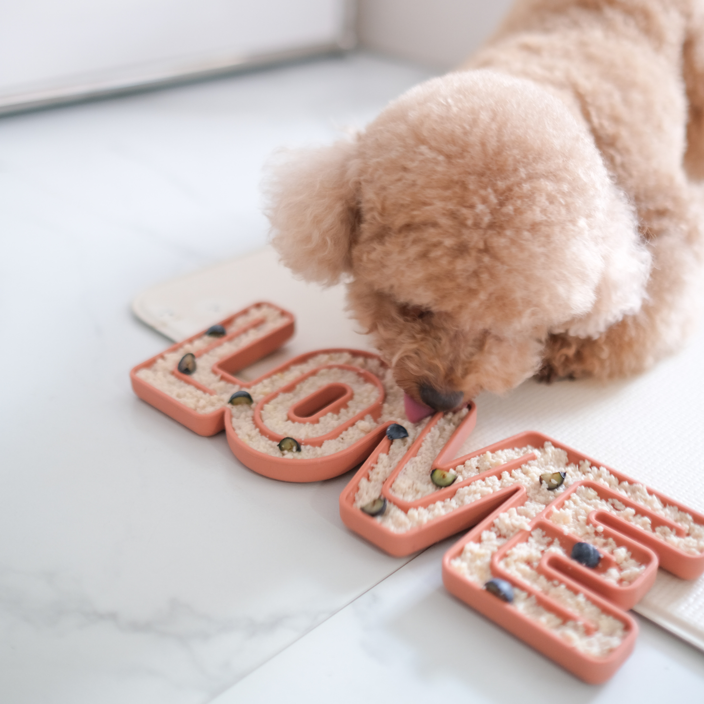 Lambwolf Collective LOVE Lickmat: TAN