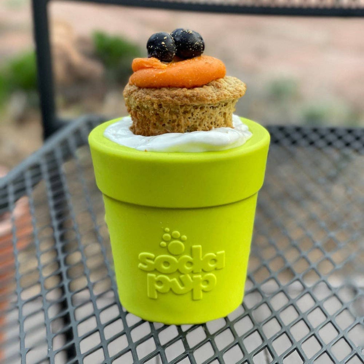Large Flower Pot eCup Dog Treat Dispenser